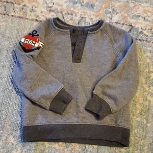 Gymboree long sleeve "Mom" sweater
